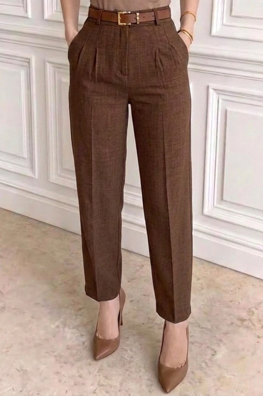 Havuç Model Kemerli Pantolon